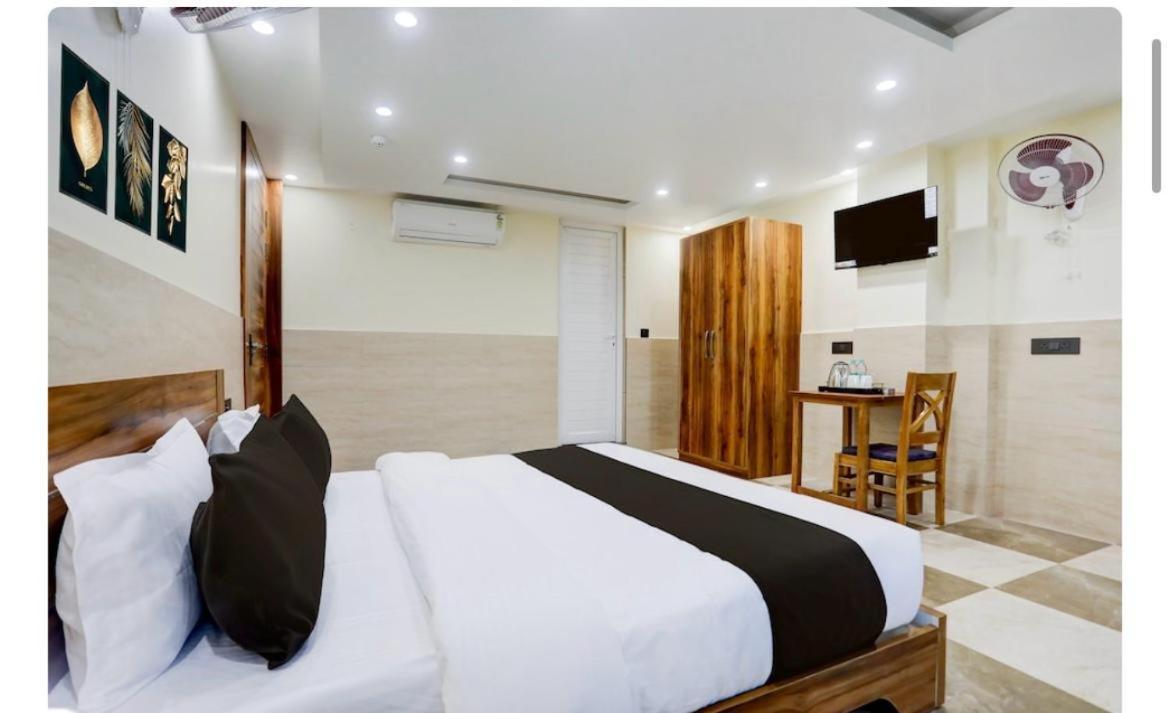 Hotel Elite Inn 德拉敦 外观 照片